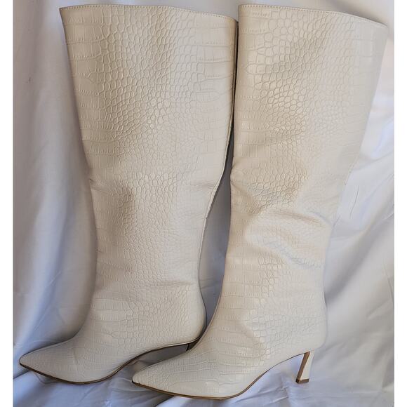 Steve Madden Women's Lavan Kitten-Heel Dress Boots - Picture 2 of 7